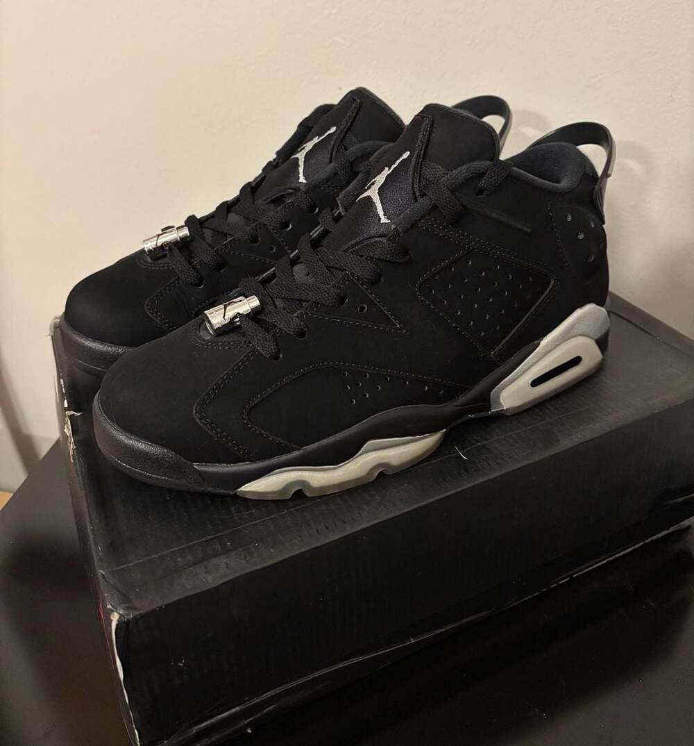 Nike Air Jordan 6 Retro Low ‘Chrome' Sz. 8 men’s